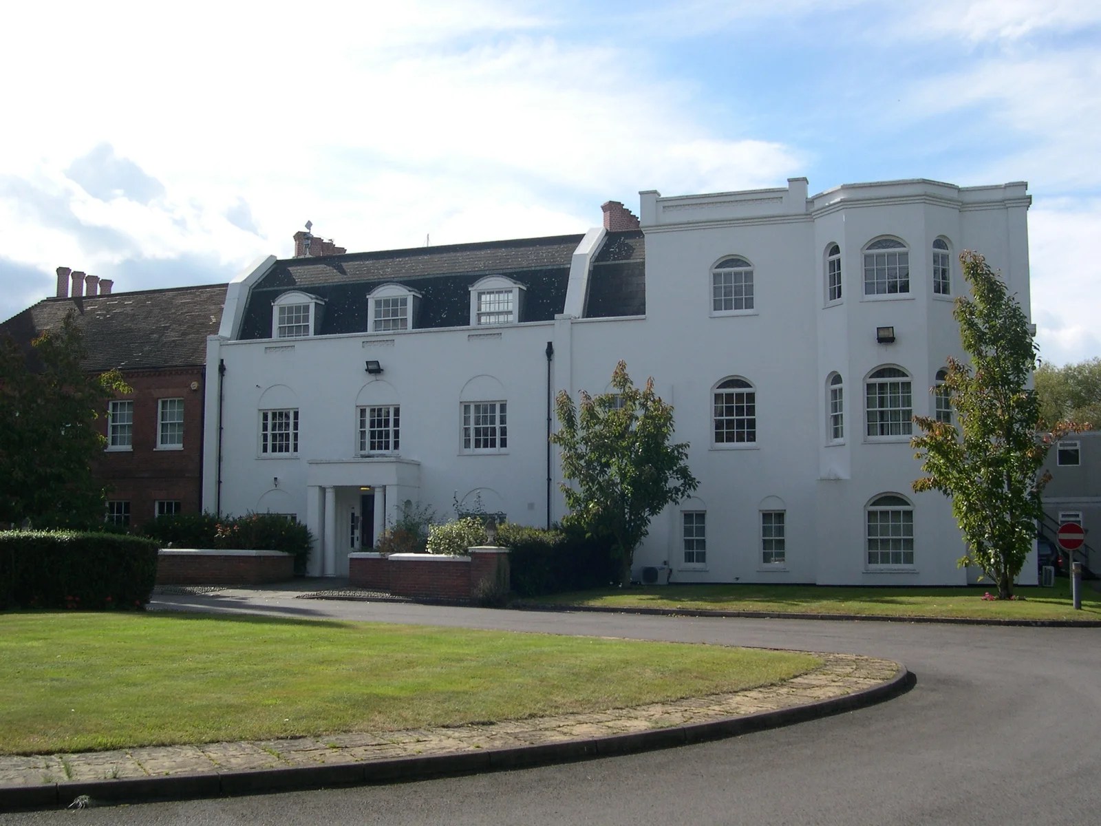 The Thorpe, Surrey houses The Blacketts of North East England